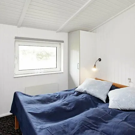 Four-bedroom Holiday In 2 * Vejers Strand