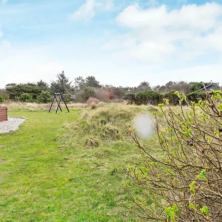 Four-bedroom Holiday In 2 Vejers Strand